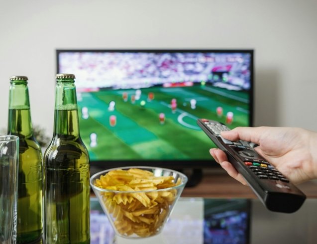 uhf iptv canada — IPTV subscription Canada