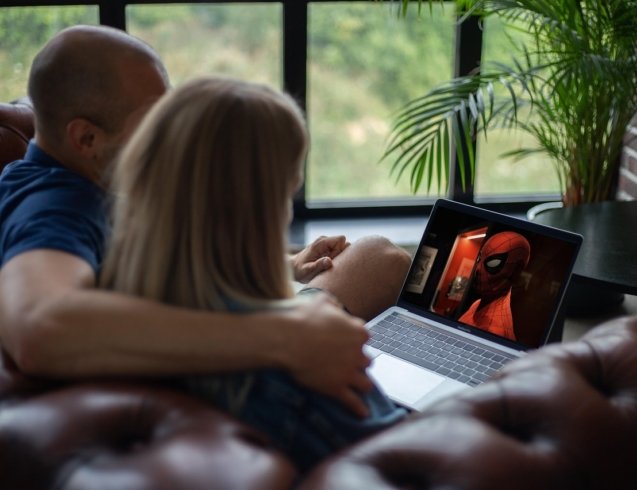 uhf iptv canada — Canadian live TV streaming